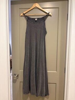 Magnolia Pearl Astrid Tank Dress in Ozzy color never worn